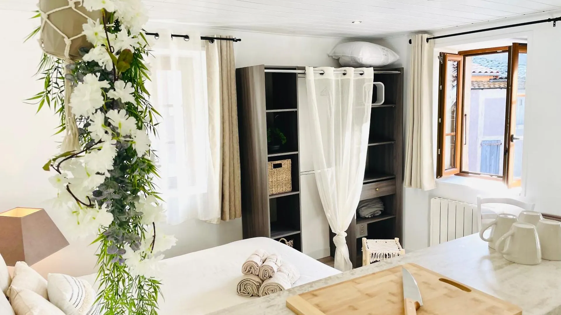 شقة Kapuccino Appartement Chic Et Cosy Centre-Ville Wifi Chalencon